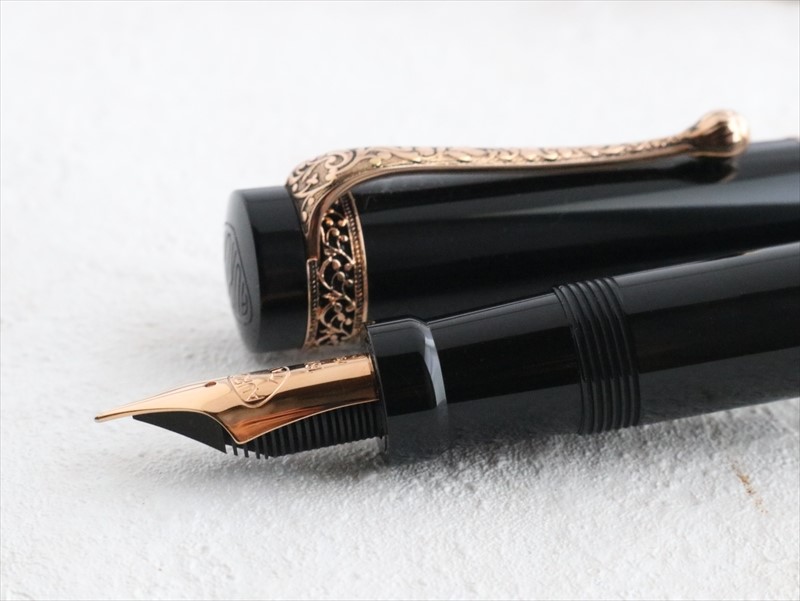 アウロラ　インテルナツィオナーレ　ブラック　万年筆　Aurora　Internazionale Black 画像