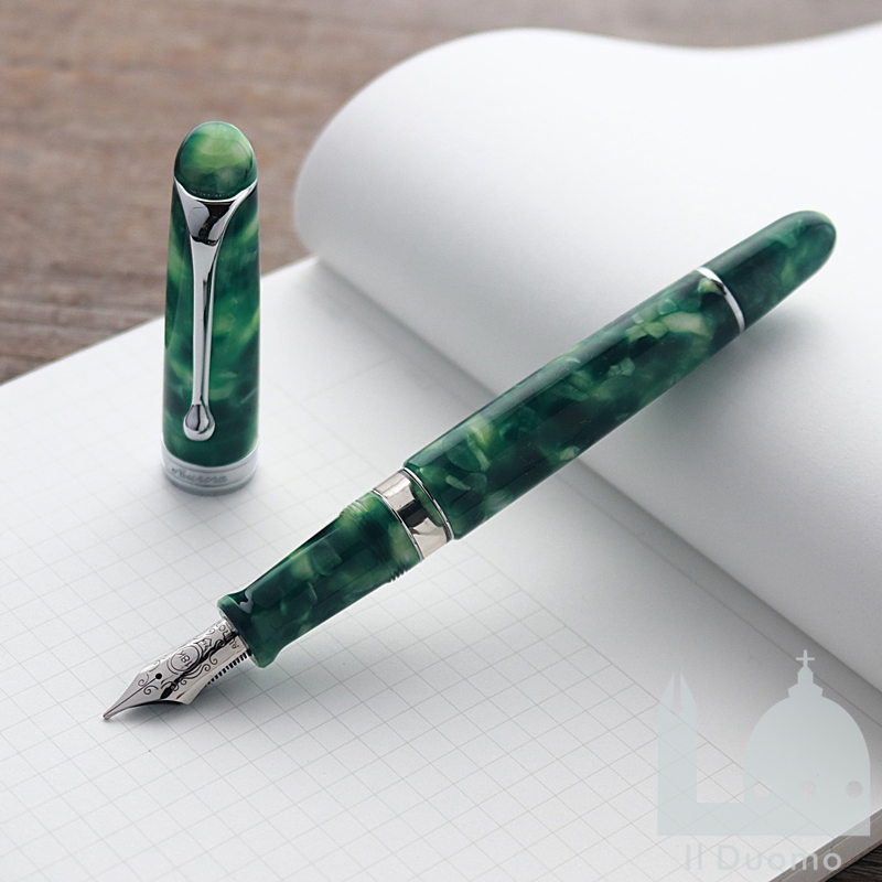 アウロラ　限定生産品 　ラビリント　万年筆