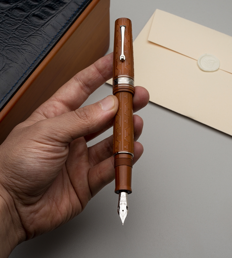 レオナルド 限定生産品 モーメントゼログランデ アールデコ テラコッタ 万年筆