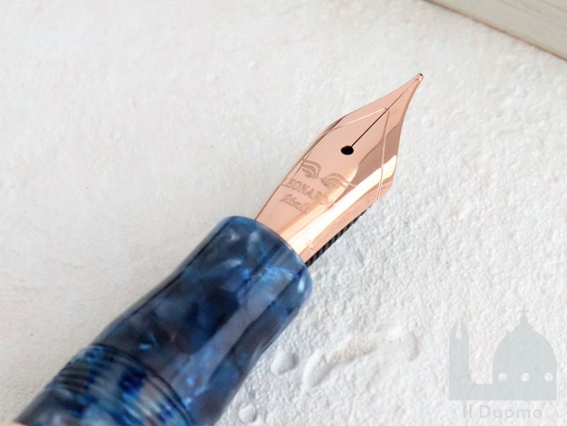 国内正規品 レオナルド 万年筆 フローレ アクアペトラ ローズゴールド