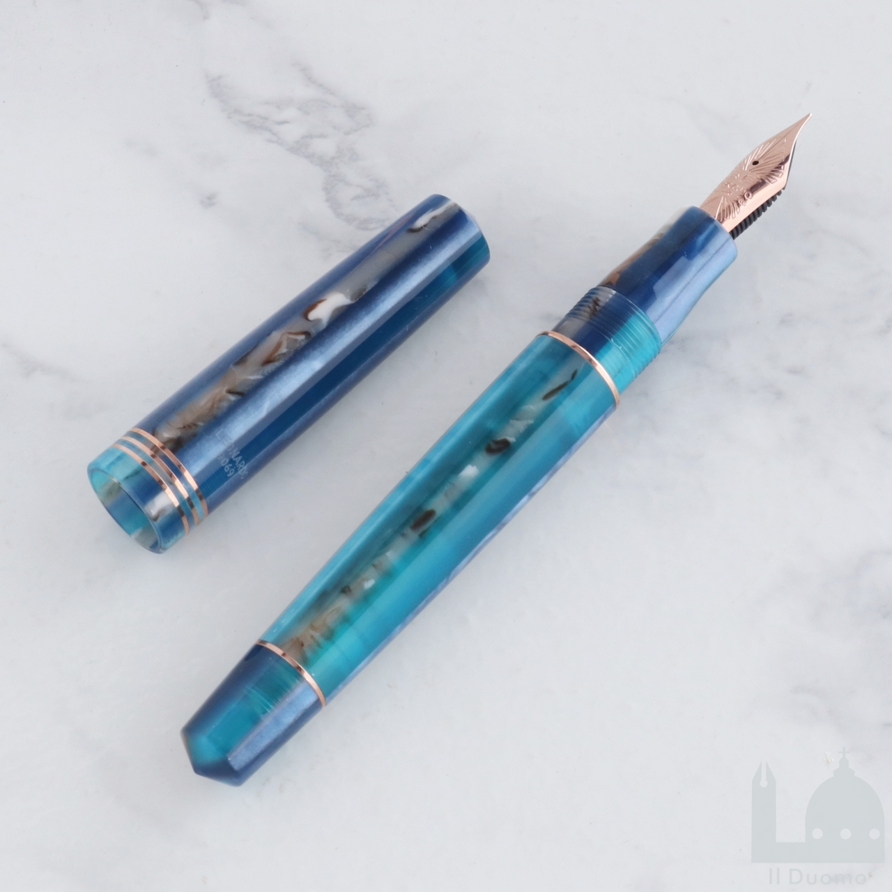レオナルド モーメントゼロ ハワイブルー 万年筆 14Kニブ（ロジウム