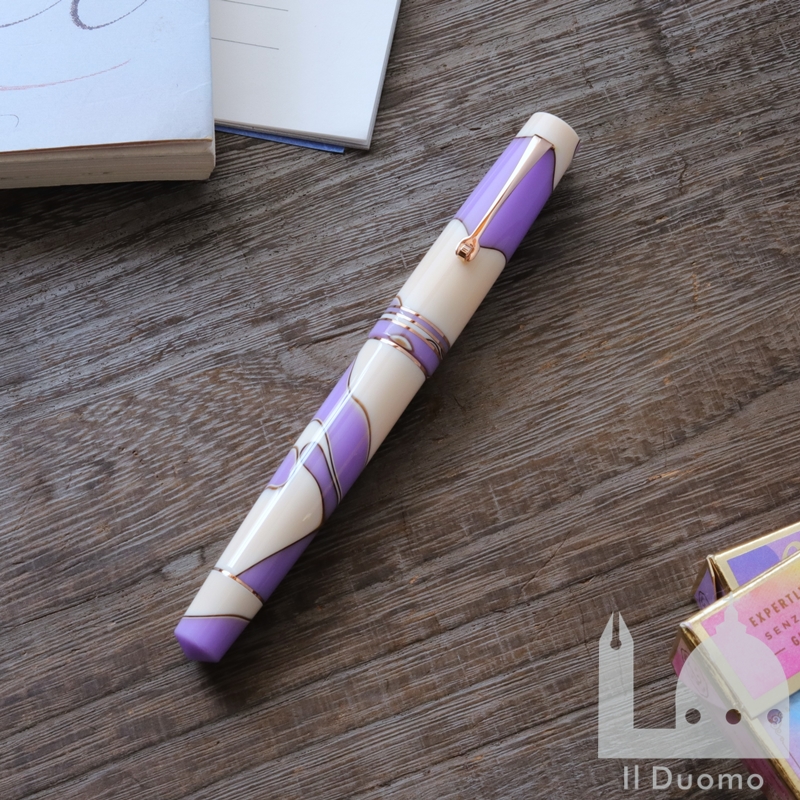 レオナルド モーメントゼロ ヌヴォラ ライラック 万年筆 (14Kニブ