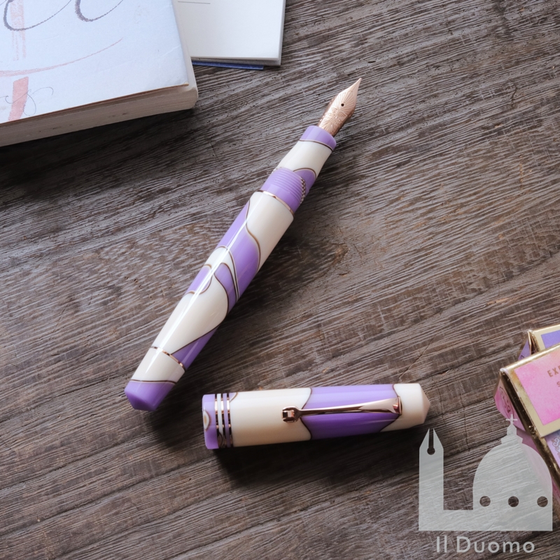 ★希少★ ライラック/ラベンダー色のコールポート バットウイング  トリオ レオナルド モーメントゼロ ヌヴォラ ライラック 万年筆 (14Kニブ
