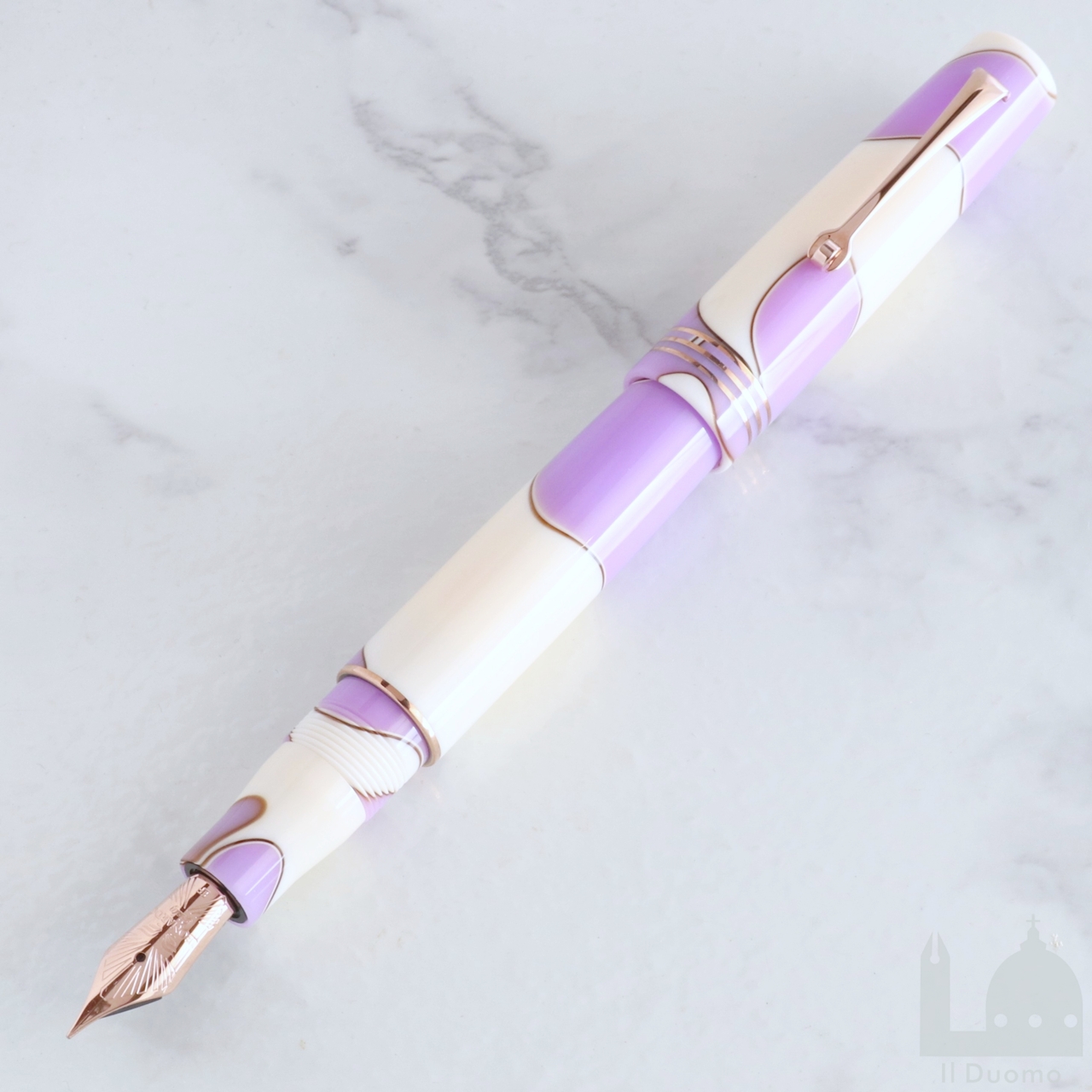 レオナルド モーメントゼロ ヌヴォラ ライラック 万年筆 (スチールニブ