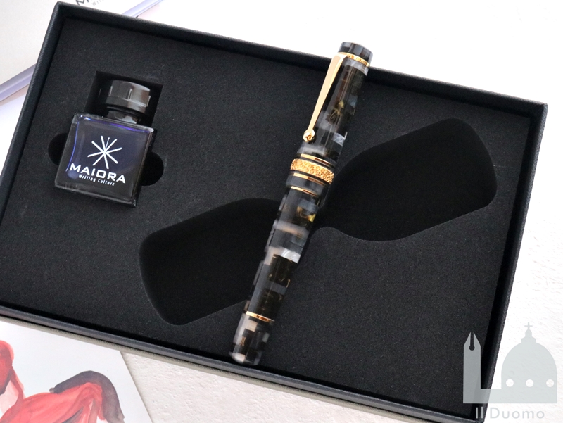 マイオーラ　限定生産品　アルファ　K　オログリージョ　万年筆