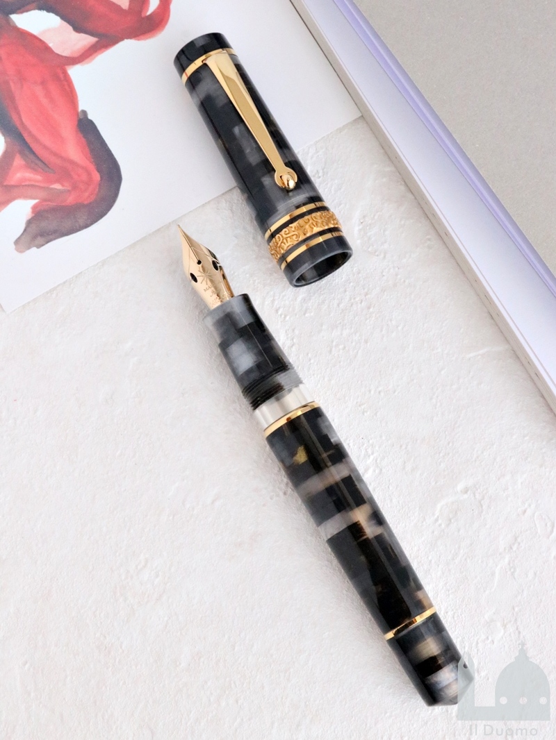 マイオーラ　限定生産品　アルファ　K　オログリージョ　万年筆