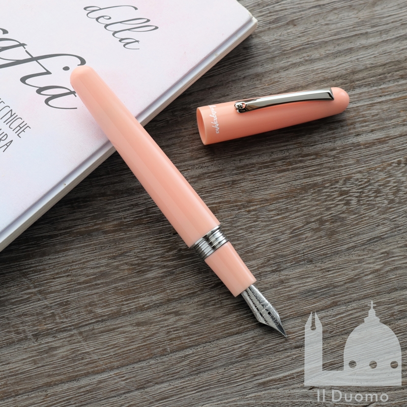モンテグラッパ　エルモ01　ピーチファズ　万年筆