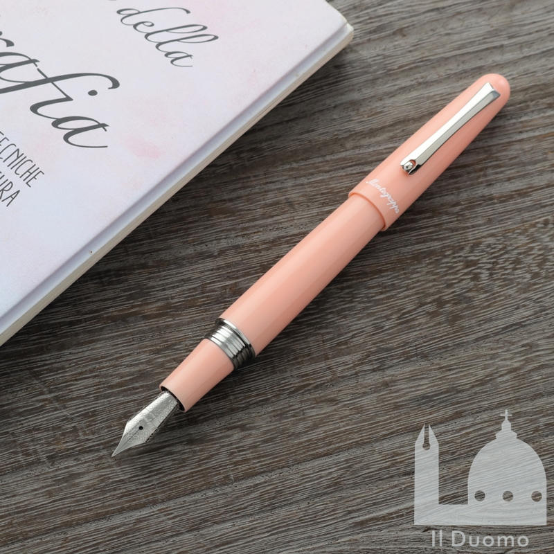 モンテグラッパ　エルモ01　ピーチファズ　万年筆