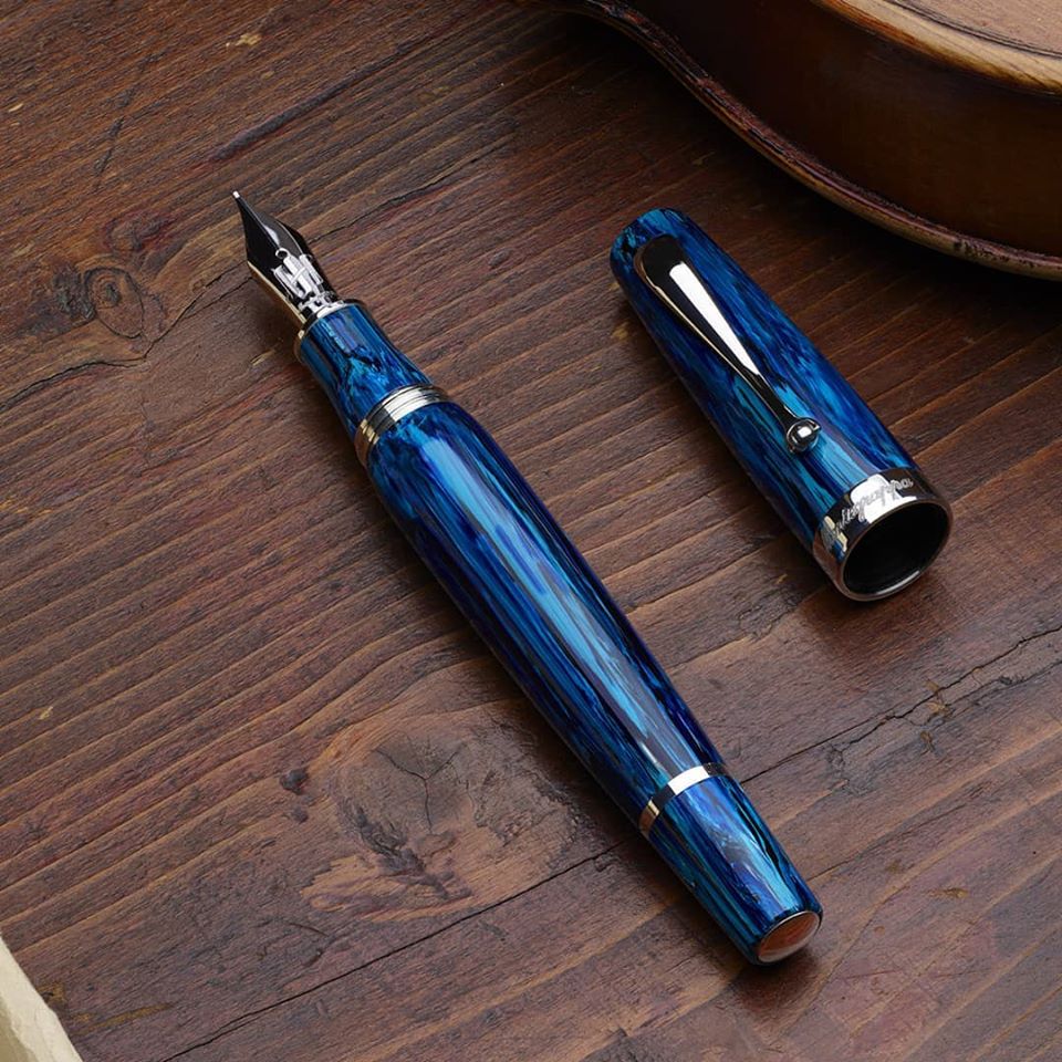 モンテグラッパ ミア 限定生産品 ブルー(シーアットダスク) 万年筆