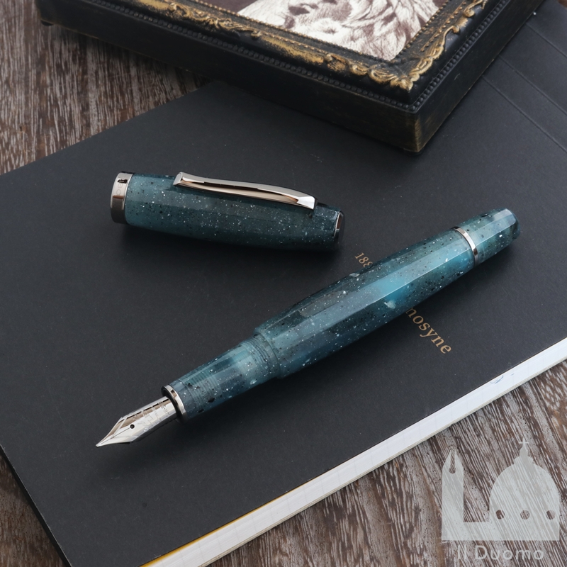 スクリーボ 限定生産品 フィール アルトレ・ステッレ 万年筆