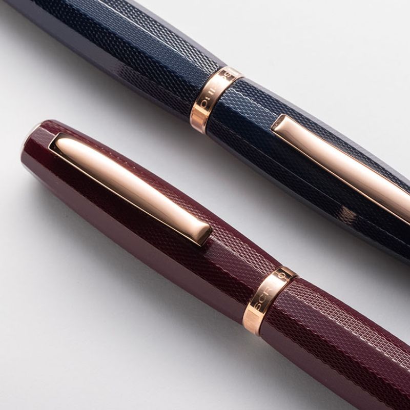 スクリーボ 限定生産品 フィール ダンディ ノットゥルノ 万年筆 14K