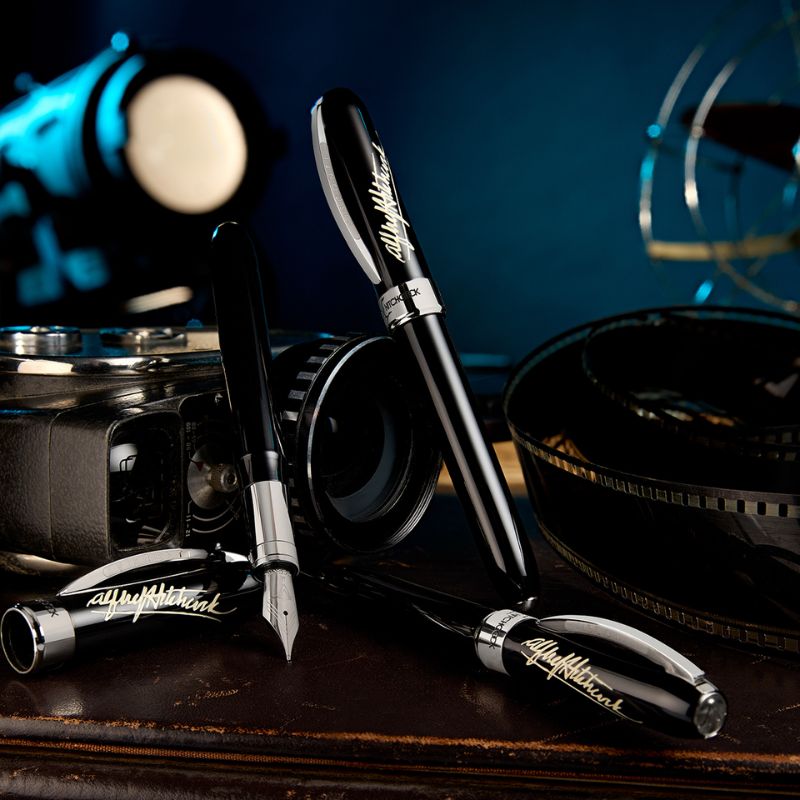 ビスコンティ　アルフレッド・ヒッチコック　万年筆